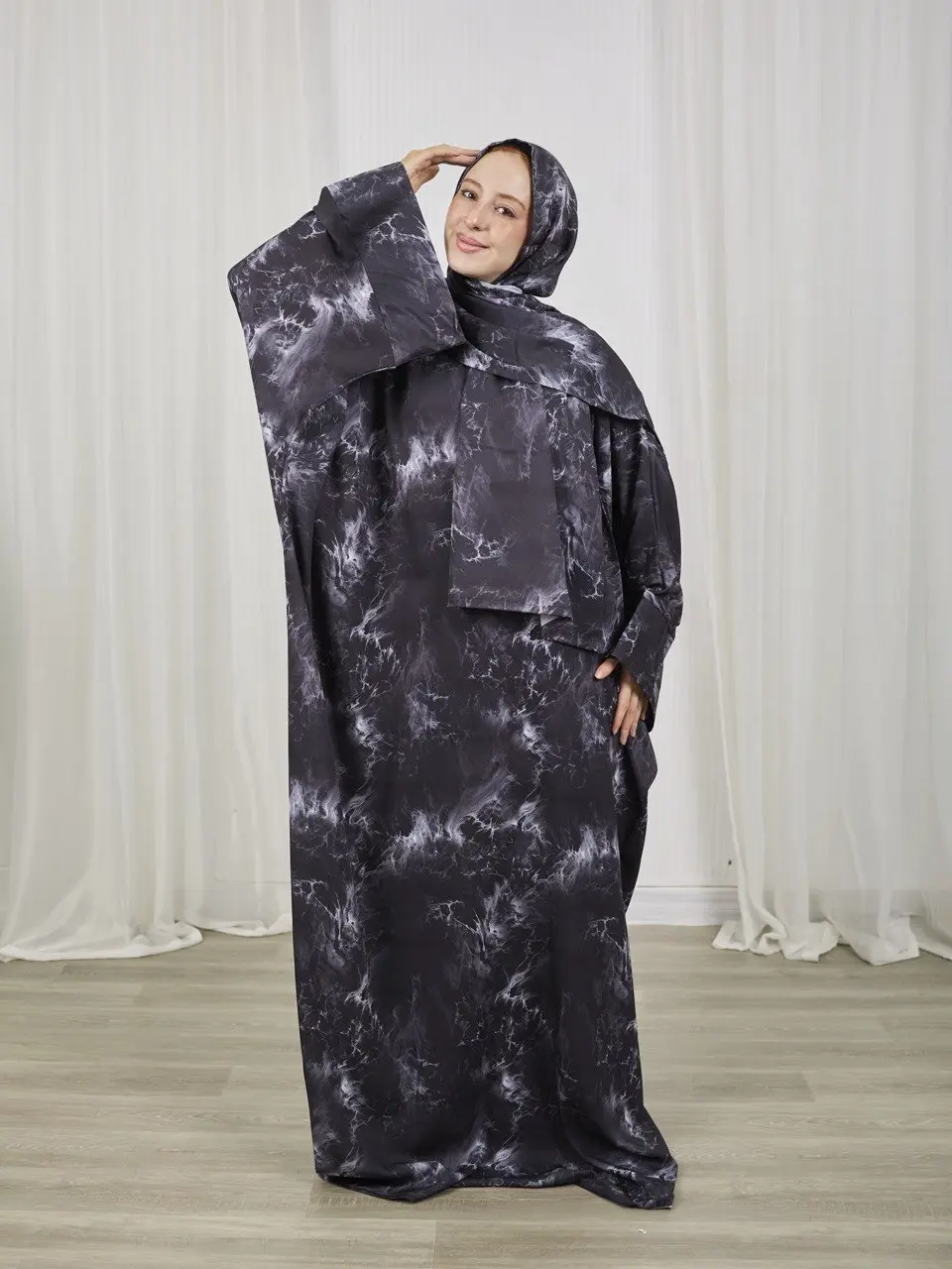 5796560946305109776 black marbile