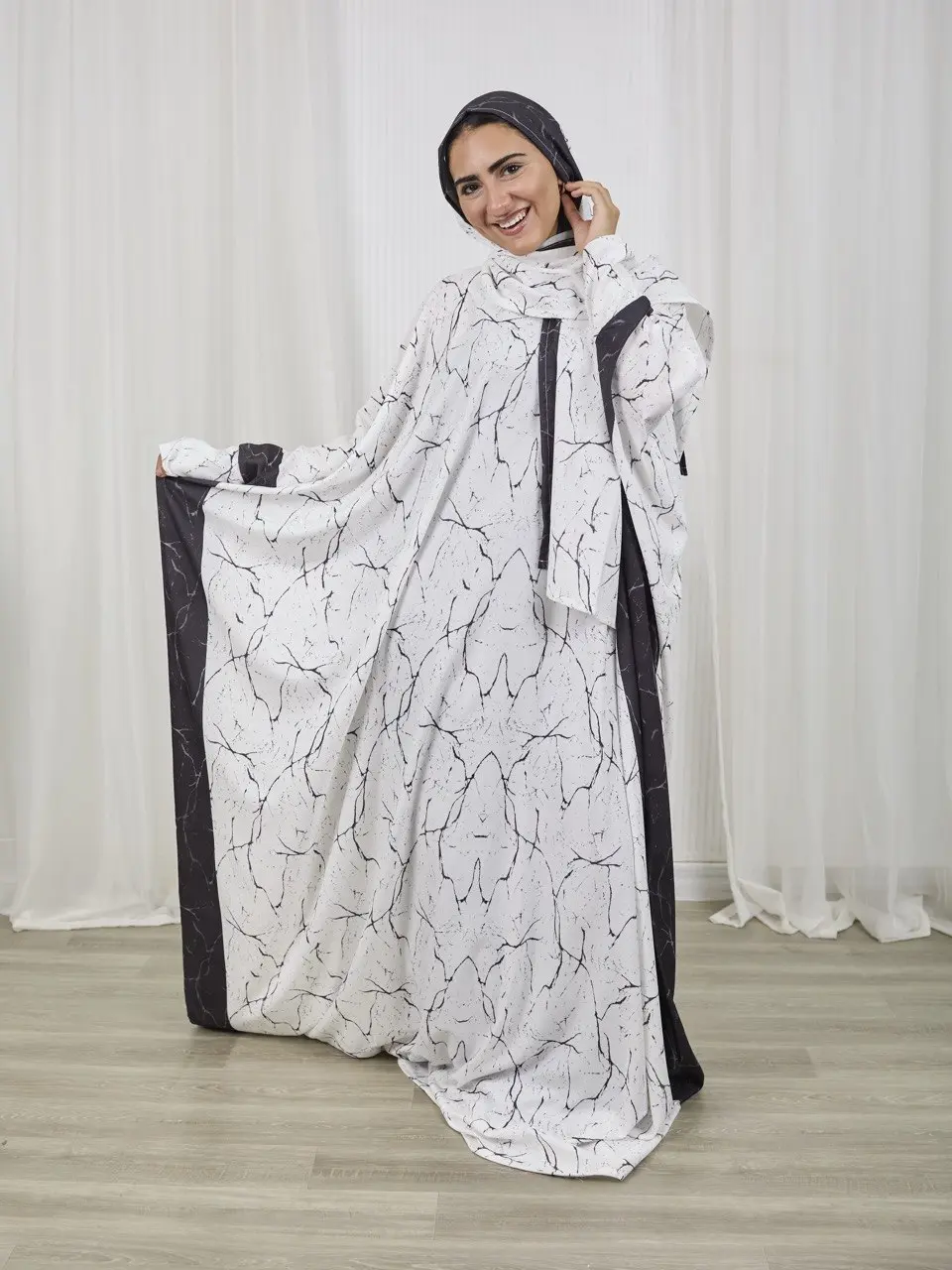 5796560946305109831 Marble white