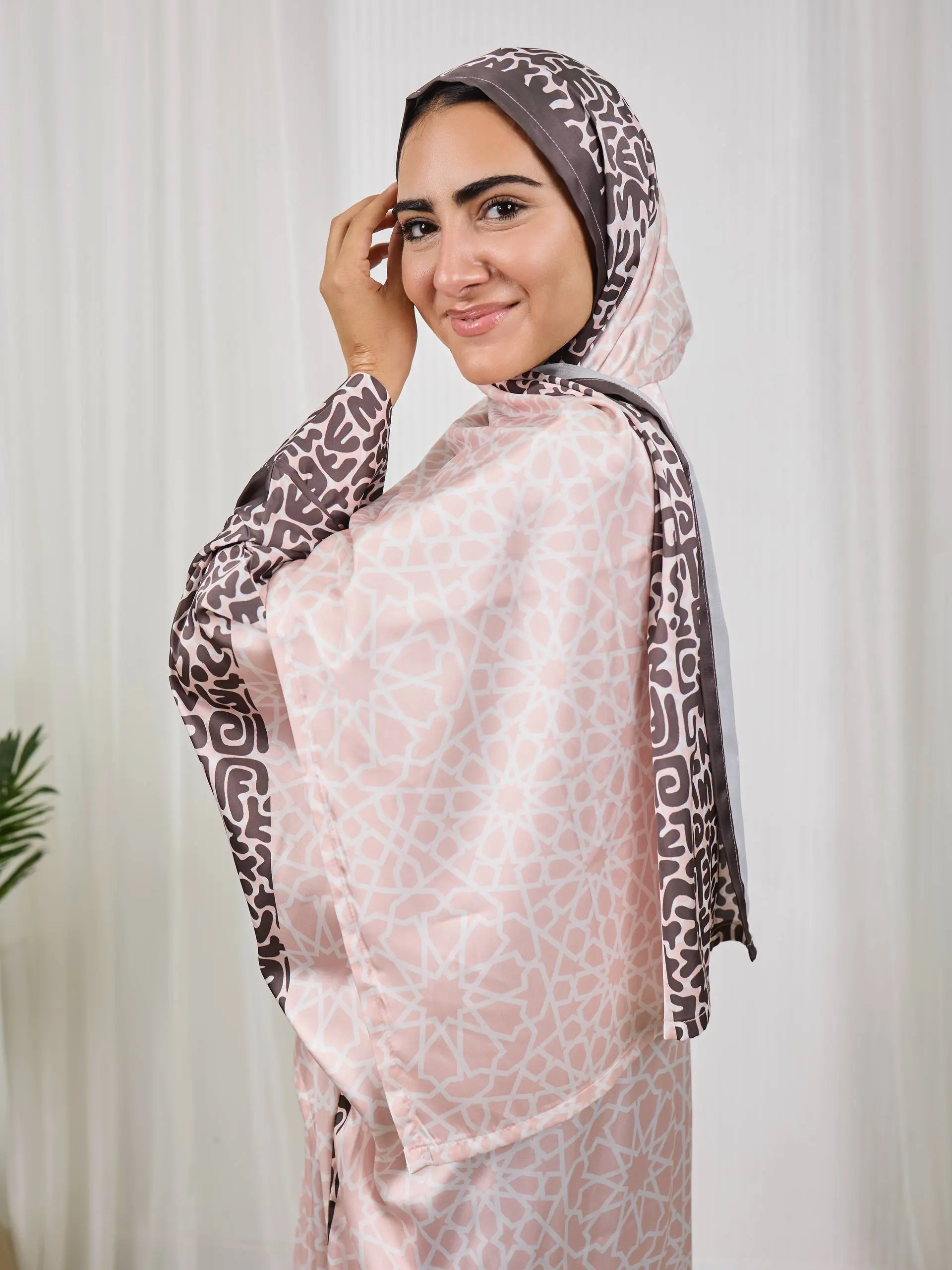 5800787602146266965 Blush pink islamic
