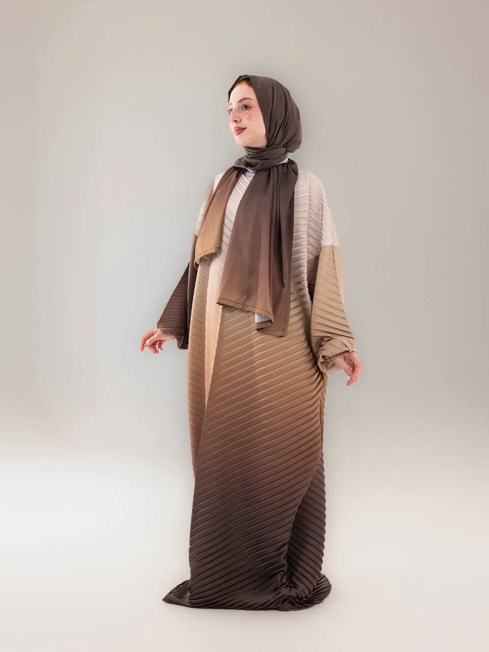 5823449795220148236 Brown Gradient