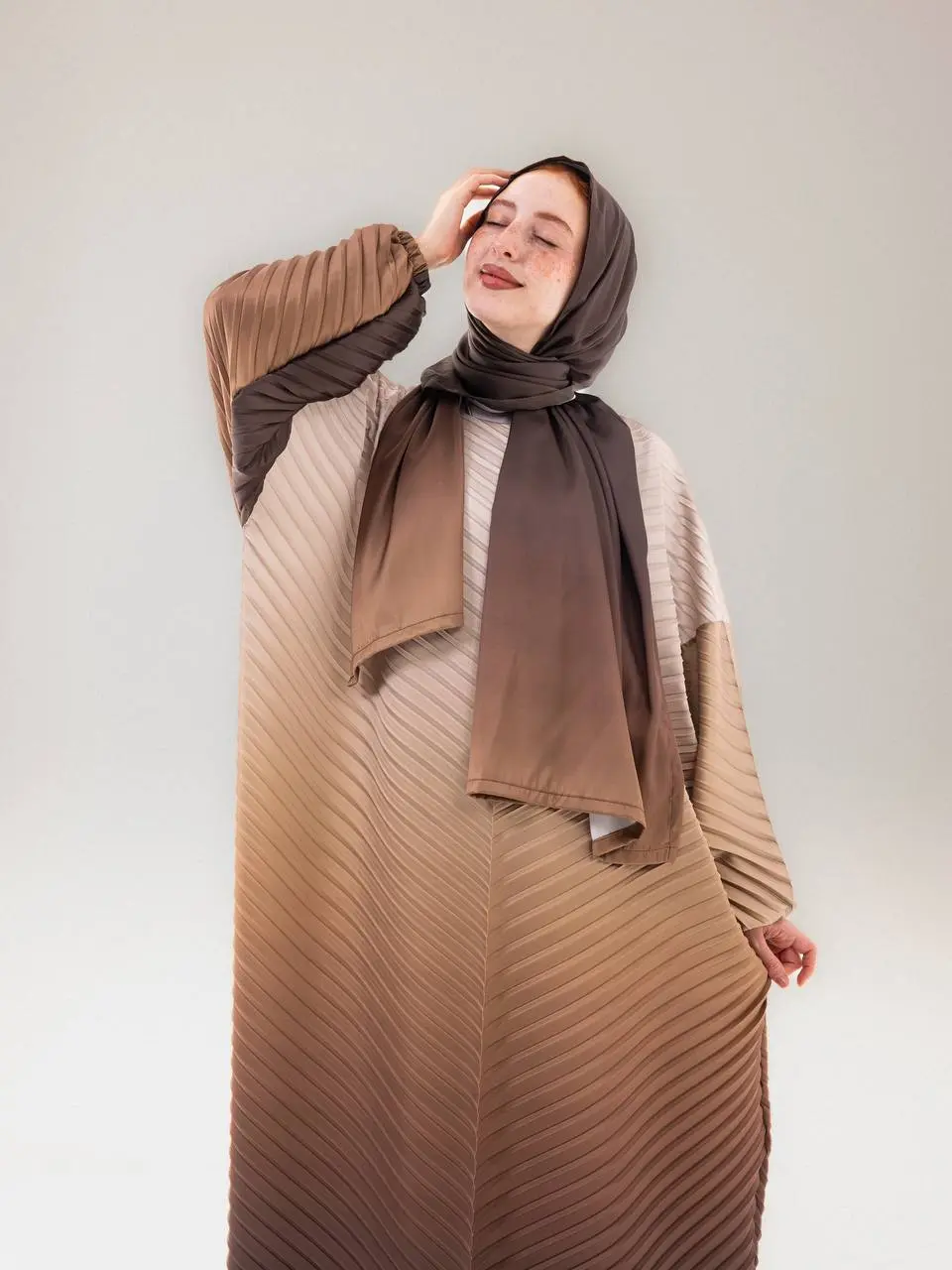 5823449795220148238 Brown Gradient