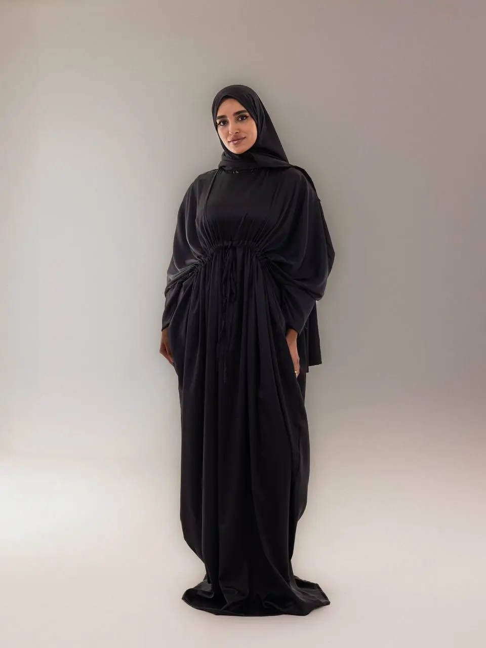 5832268423935758451 Black